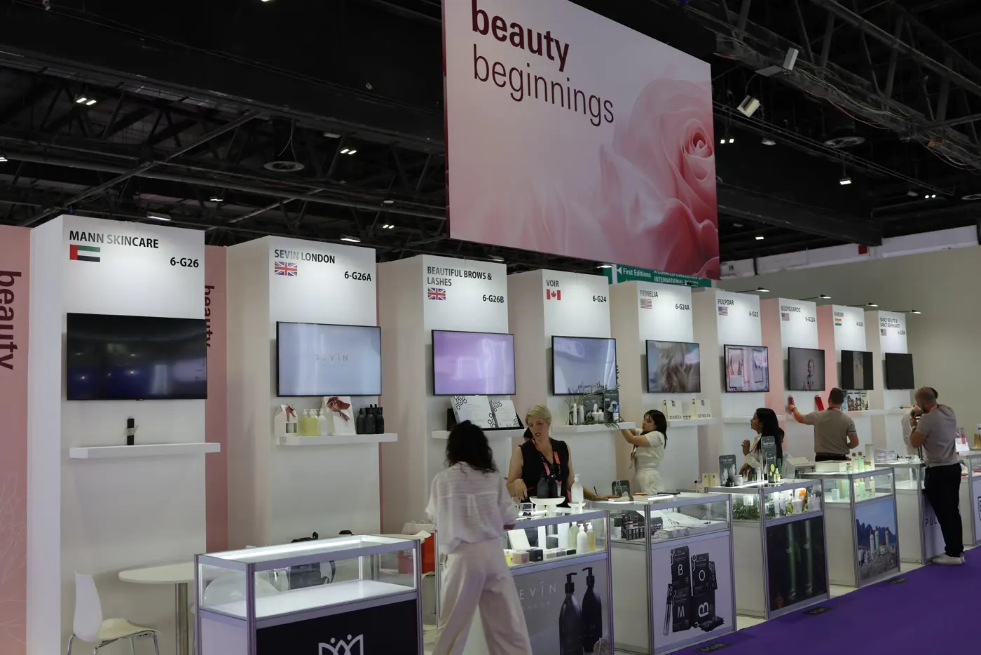Beautyworld Middle East展会的Beauty Beginnings展馆